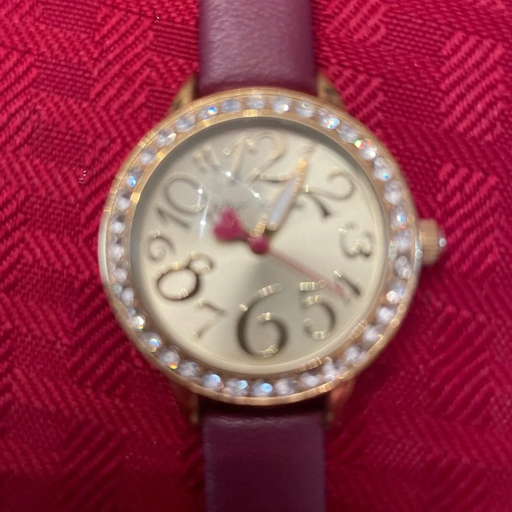 Betsey Johnson watch - Picture 6 of 7